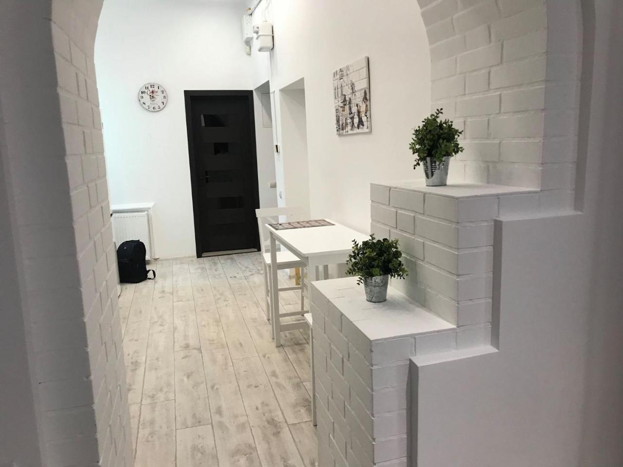 Modern Apartment Lviv Luaran gambar
