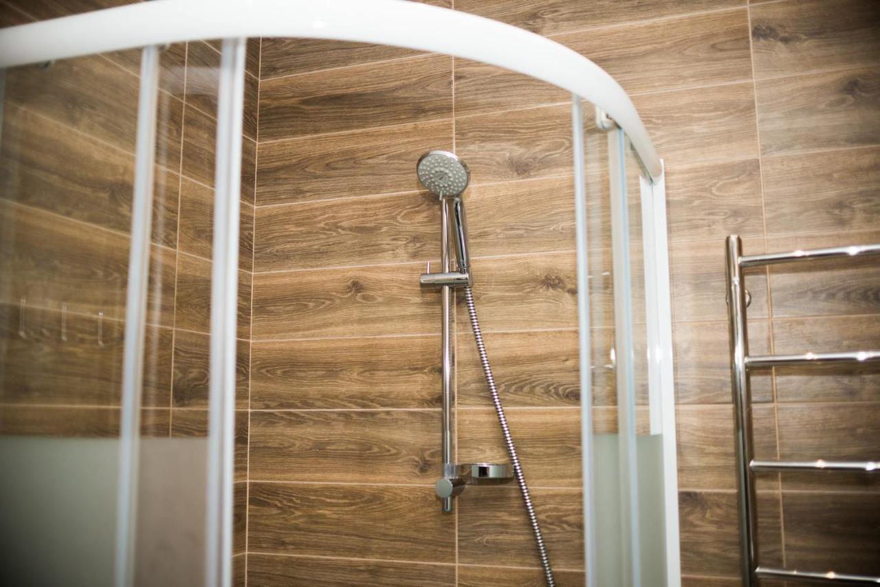 Modern Apartment Lviv Luaran gambar