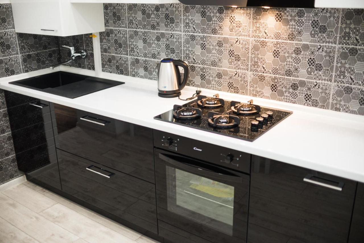 Modern Apartment Lviv Luaran gambar